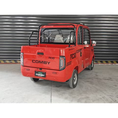 Mașină electrică RDB Comby, compactă și eficientă, ideală pentru copii.