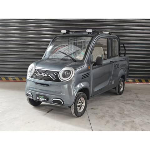 Mașină electrică RDB Comby, compactă, ideală pentru copii, cu putere de 1500W și viteză de 25 km/h.