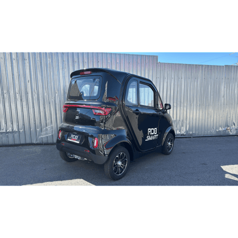 Mașină electrică compactă RDB Smart, 3000W, viteză 25km/h, ideală pentru permis auto redus.