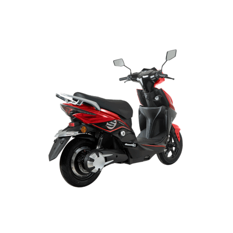 Moped sportiv negru și roșu, ideal pentru deplasări urbane și distracție.