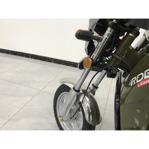 Triciclu electric fără permis RDB L-Klass4, 1350W, viteză 25km/h, ideal pentru deplasări urbane.